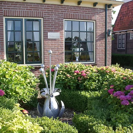 Oda ve Kahvaltı West-friesland Hem